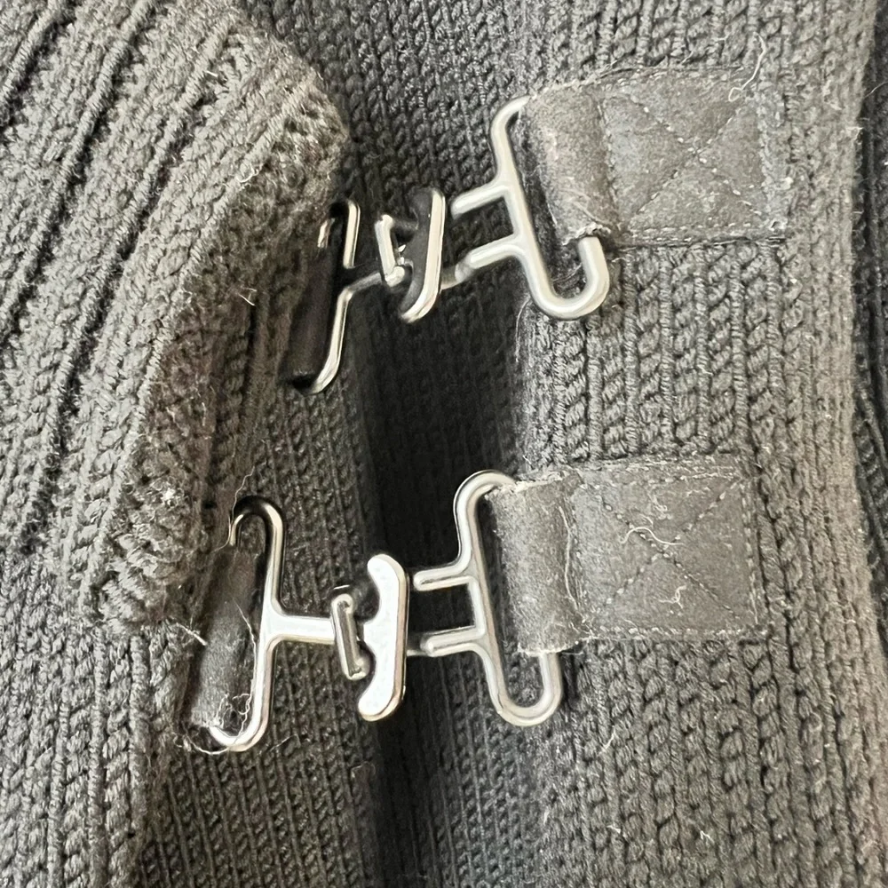 Helmut Lang Black Cable Knit Cardigan 100% Wool Buckle Closure Long Sleeve Petit